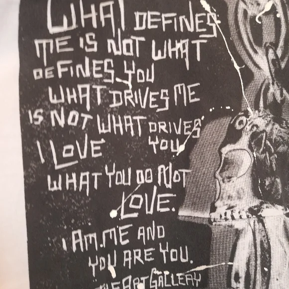 NWOT DOM REBEL HANG T-Shirt Swarovski Crystal MENS Size Large - Picture 4 of 9